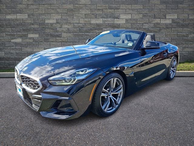 Used 2025 BMW Z4 sDrive30i image 4