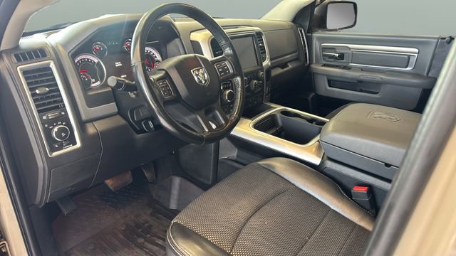 Used 2019 RAM 1500 Classic Warlock image 9