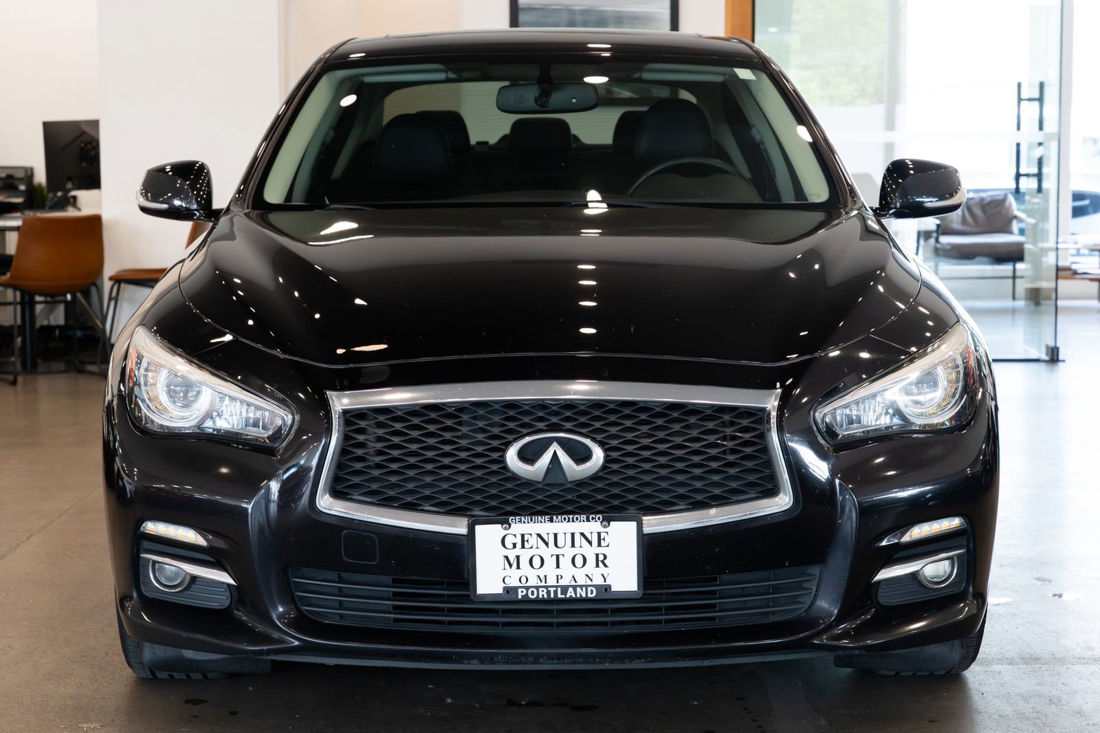 Used 2016 INFINITI Q50 3.0t Premium w/ 3.0T Premium Plus Package AWD/4WD image 2
