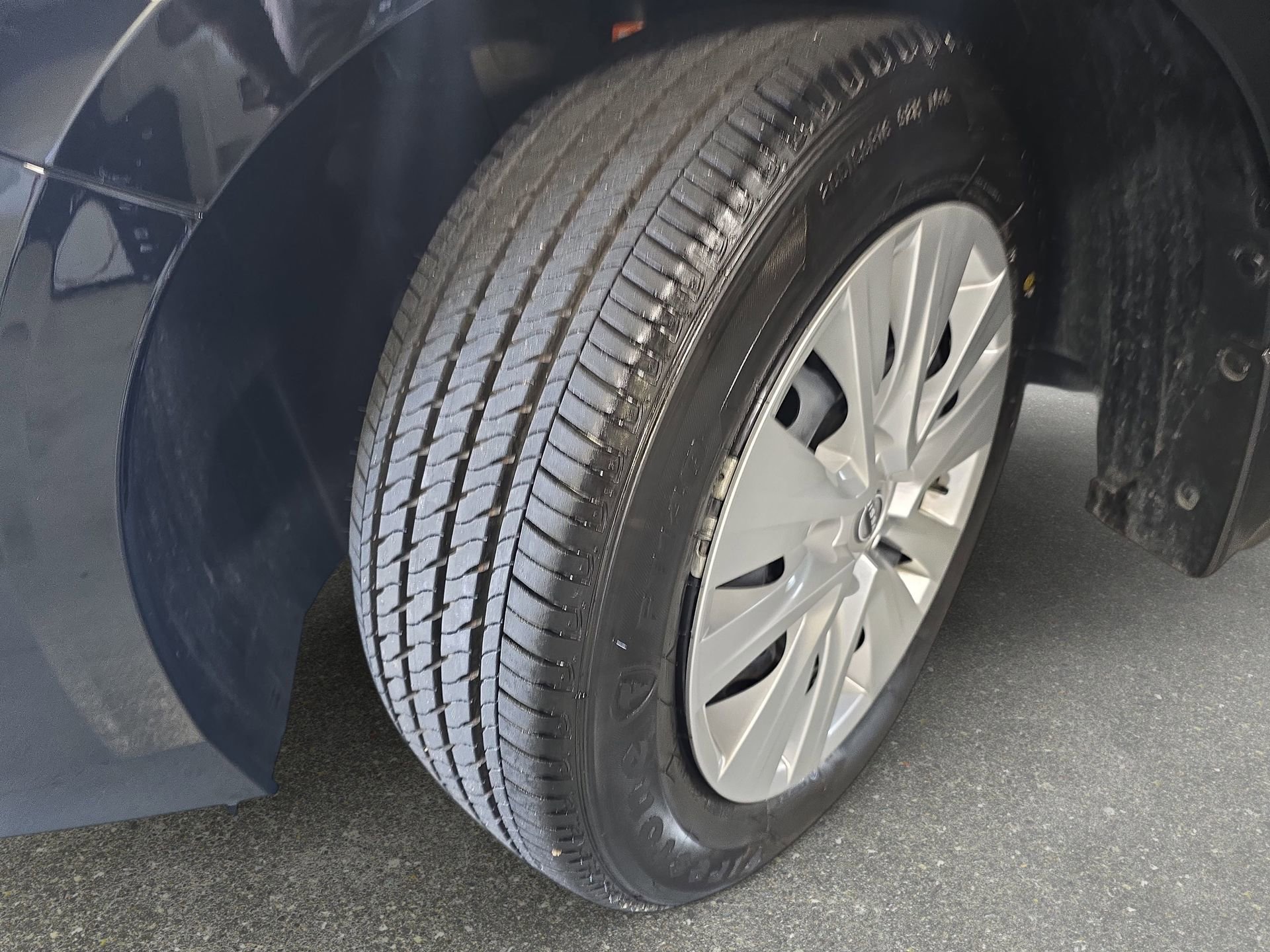 Certified 2025 Nissan Sentra S image 30