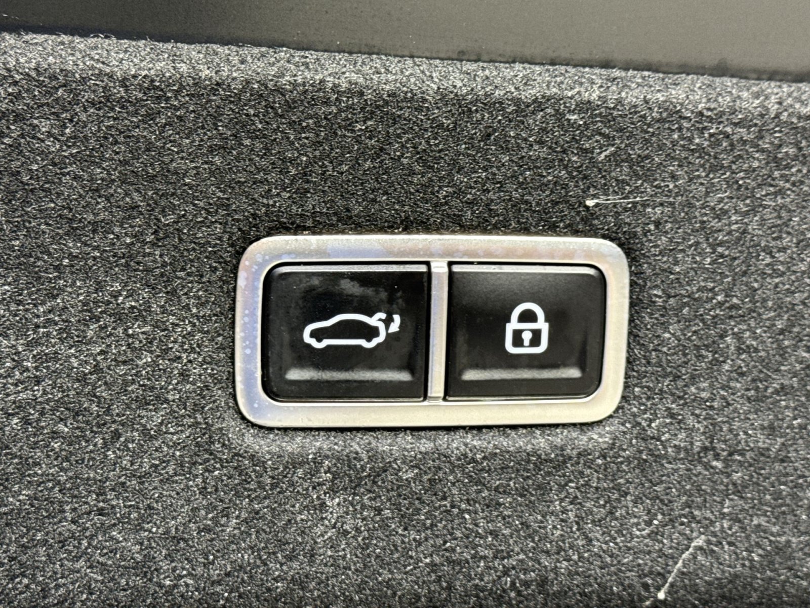 Used 2023 Hyundai Ioniq 6 SEL RWD image 38