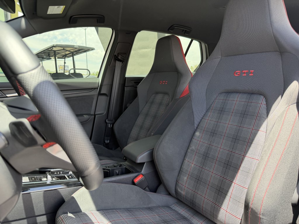 Used 2024 Volkswagen GTI S FWD image 30