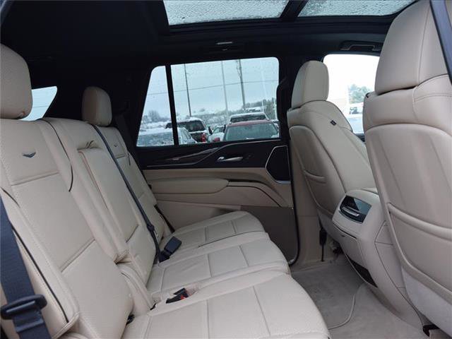 Used 2022 Cadillac Escalade Premium Luxury w/ Touring Package image 34