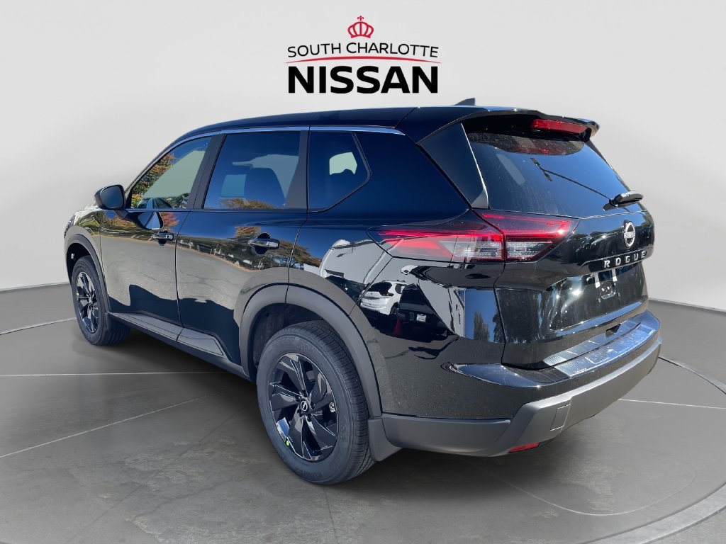 New 2027 Nissan Rogue SV FWD image 4
