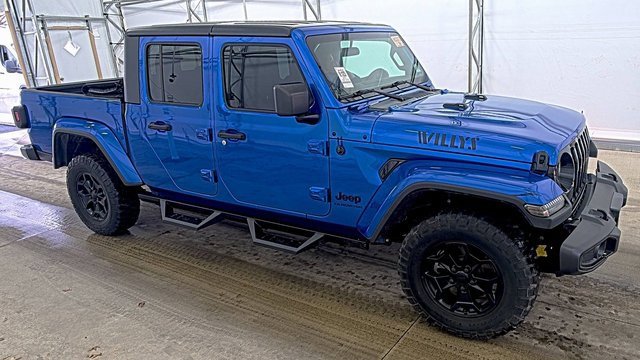 Used 2021 Jeep Gladiator Sport image 3