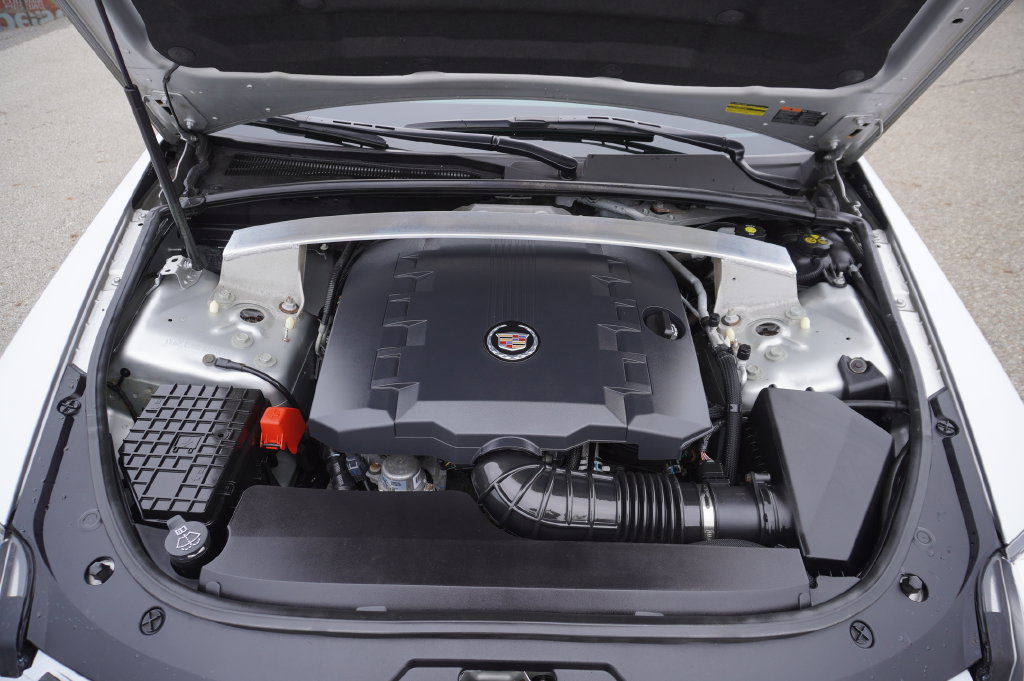 Used 2011 Cadillac CTS Premium AWD/4WD image 30