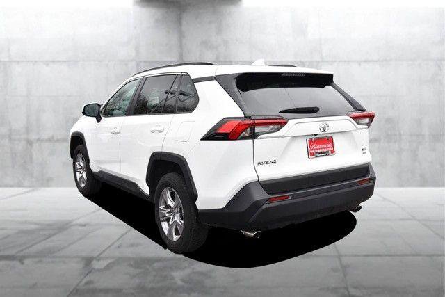 Used 2025 Toyota RAV4 XLE image 7