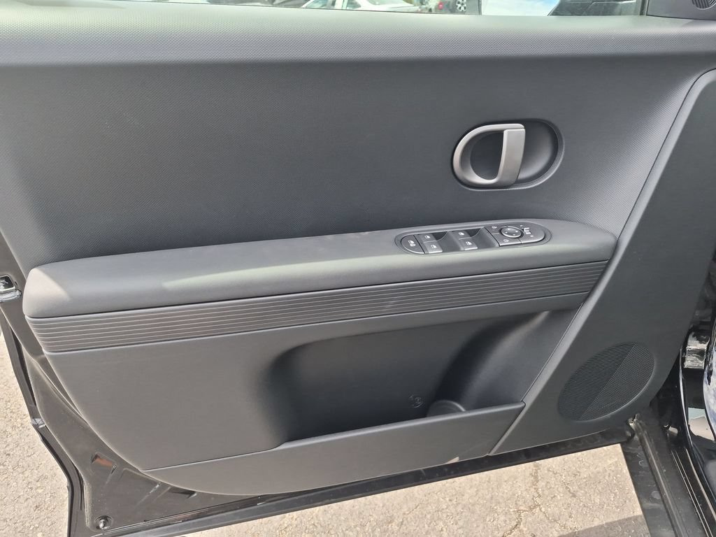 New 2026 Hyundai Ioniq 5 SEL RWD image 12