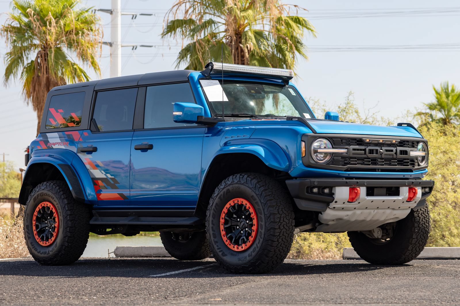 Used 2024 Ford Bronco Raptor AWD/4WD image 3
