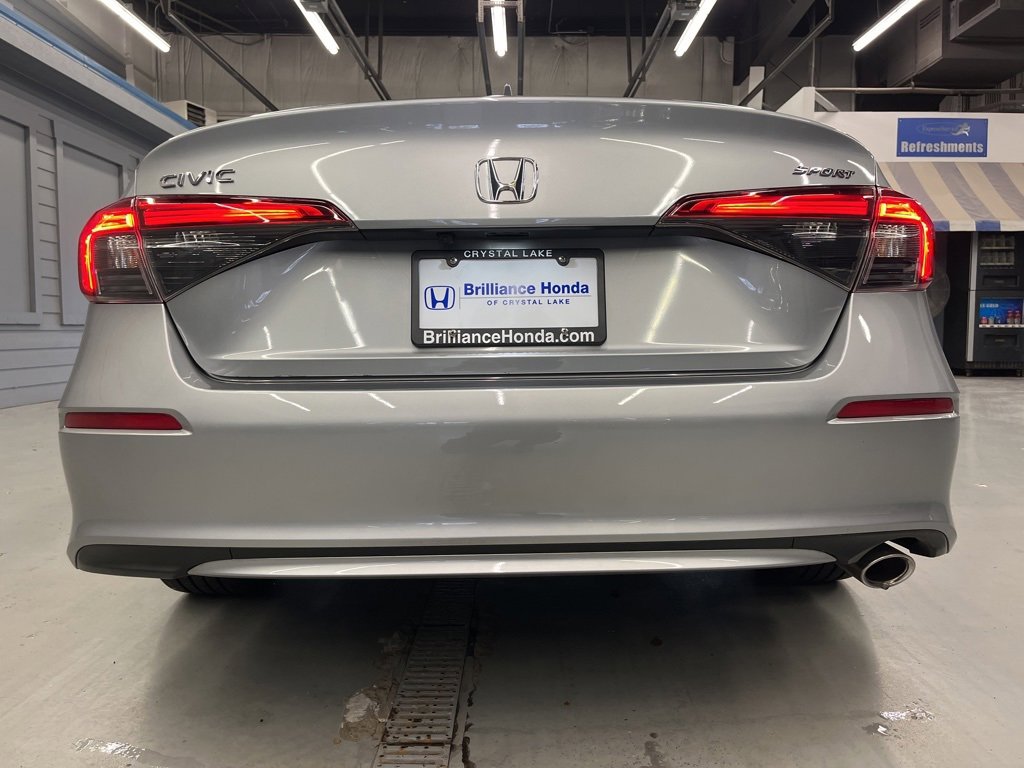 Used 2023 Honda Civic Sport image 6