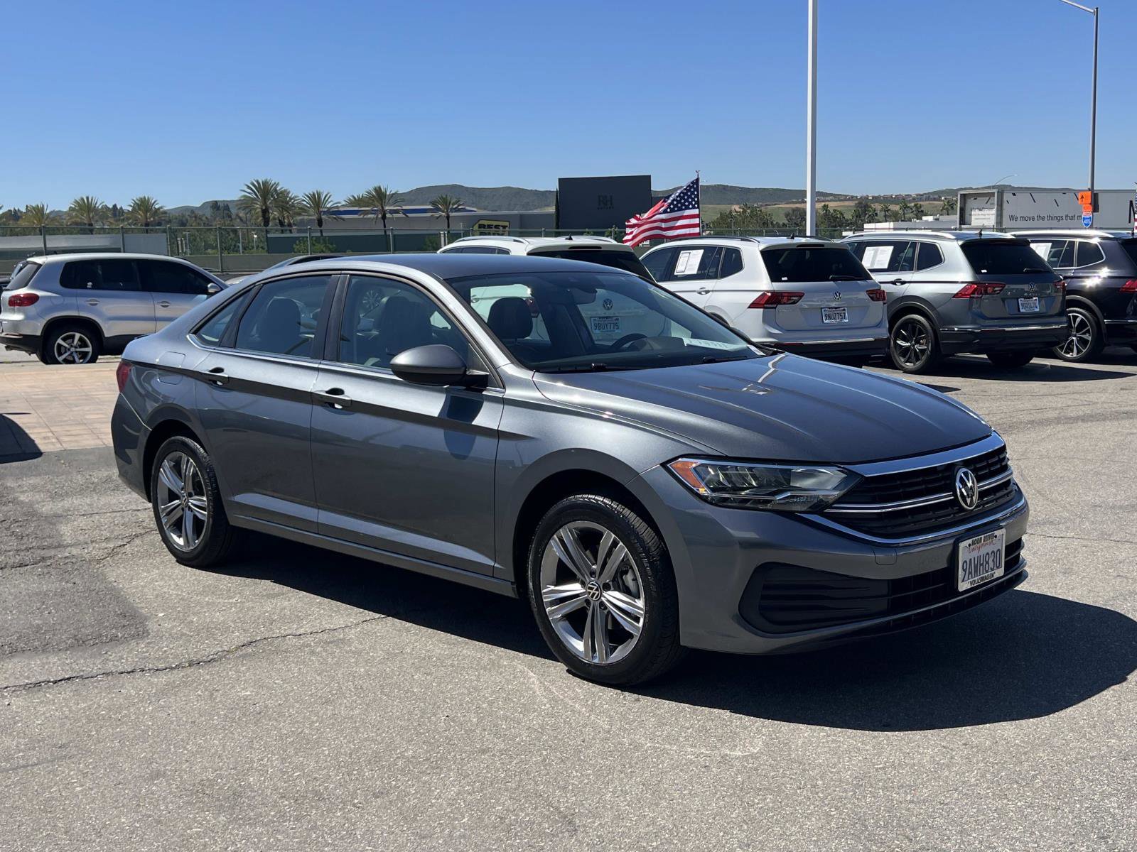 Certified 2022 Volkswagen Jetta SE image 25