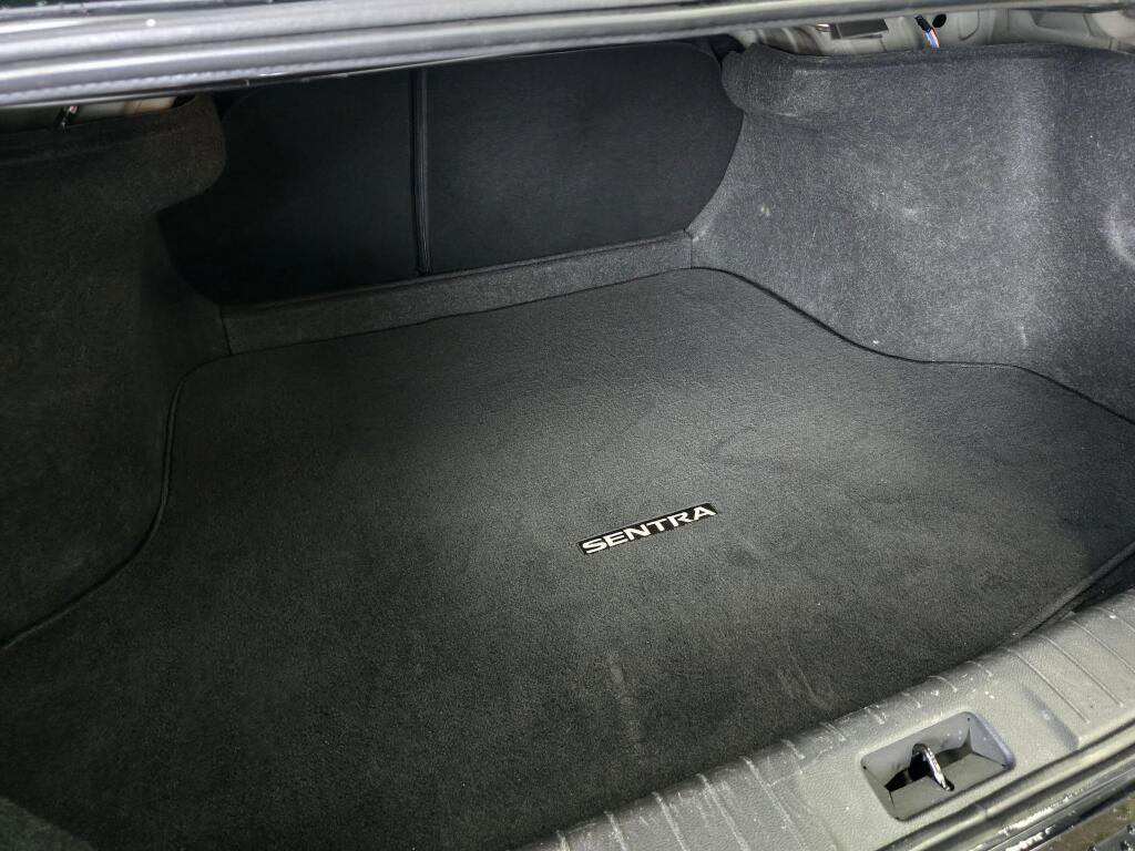 Used 2024 Nissan Sentra SV FWD image 16