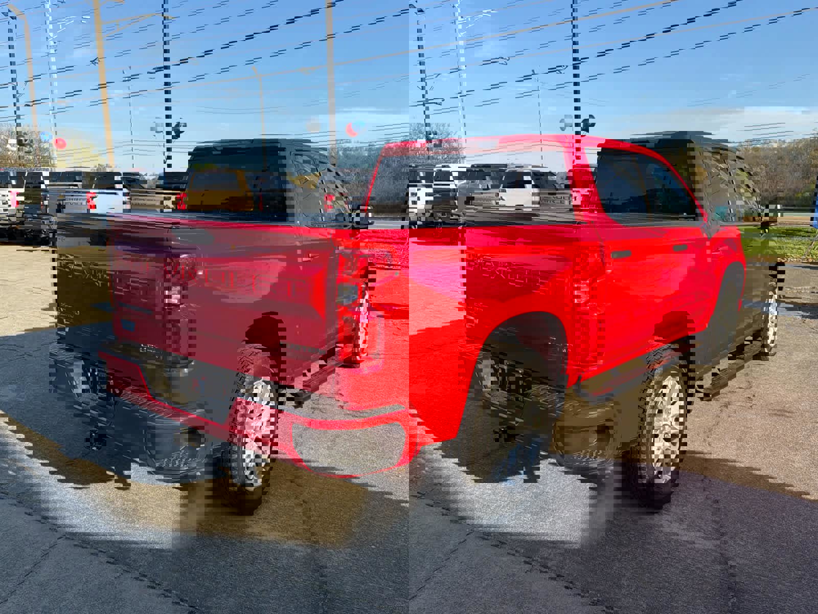 Used 2021 Chevrolet Silverado 1500 Custom image 3