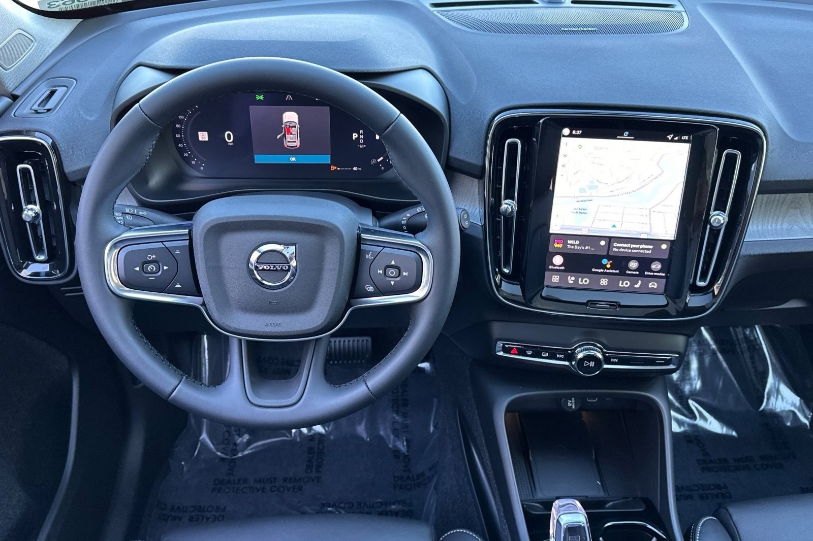 New 2026 Volvo XC40 B5 Ultra w/ Protection Package Premier image 16