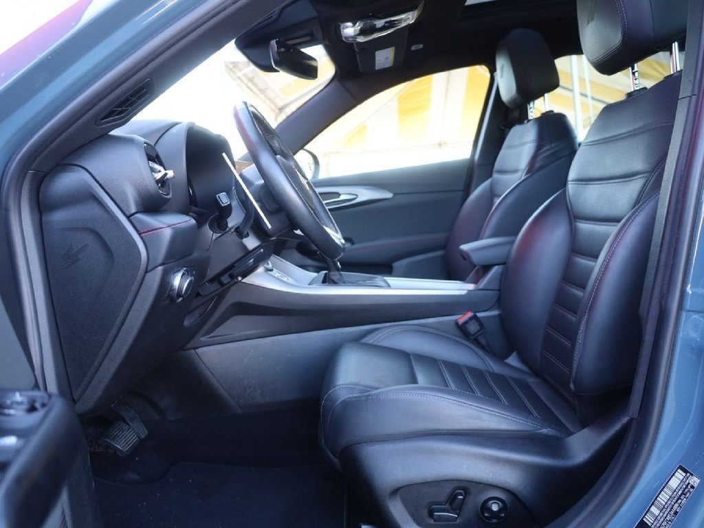 Used 2025 Dodge Hornet R/T w/ R/T Plus Package AWD/4WD image 26