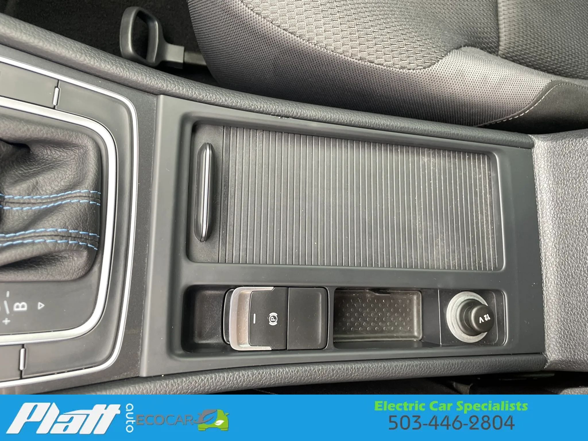 Used 2019 Volkswagen e-Golf SE w/ Driver Assistance Package FWD image 27