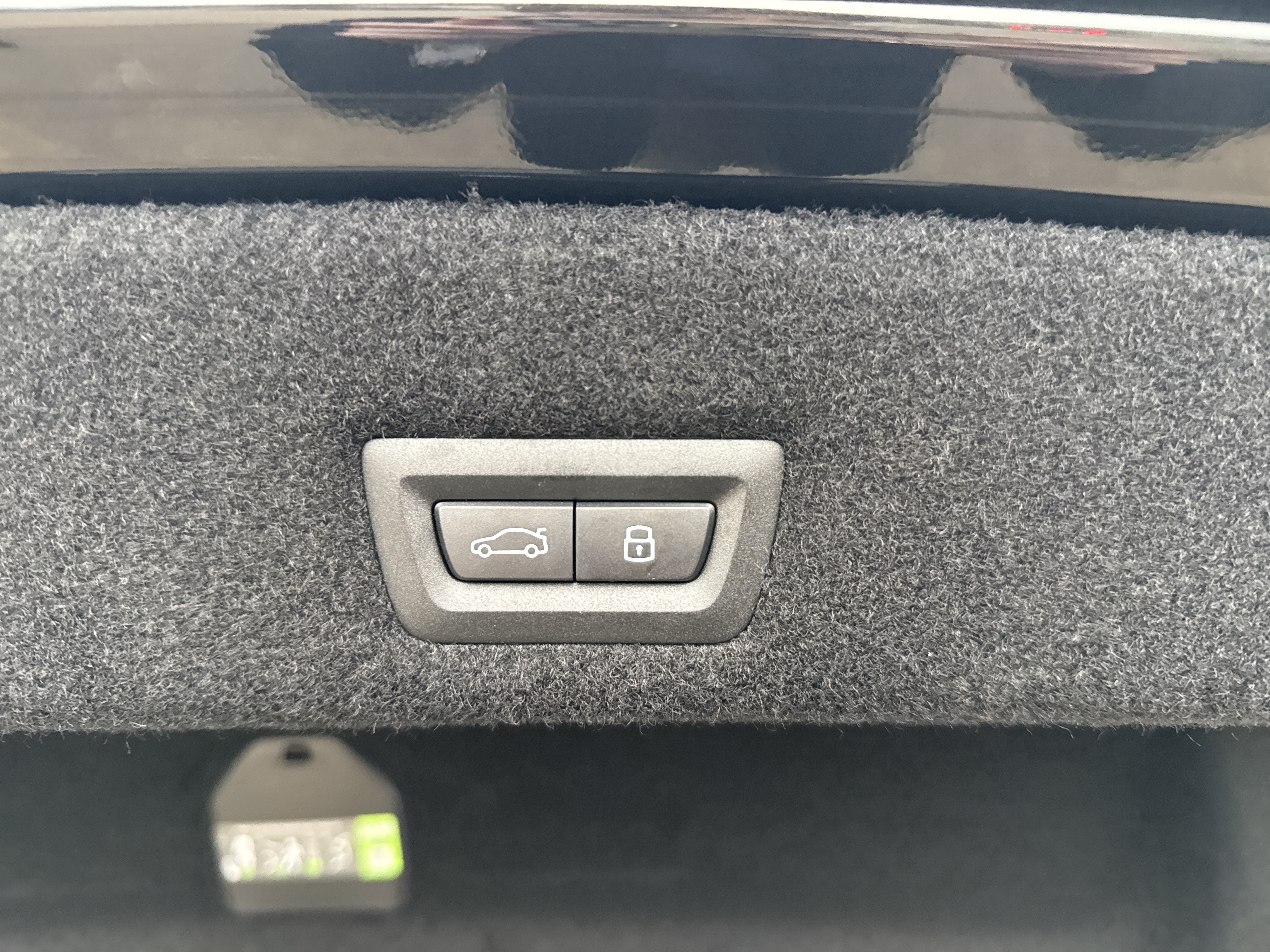 New 2026 BMW 750e xDrive AWD/4WD image 24