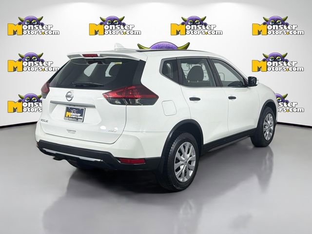 Used 2018 Nissan Rogue S image 5