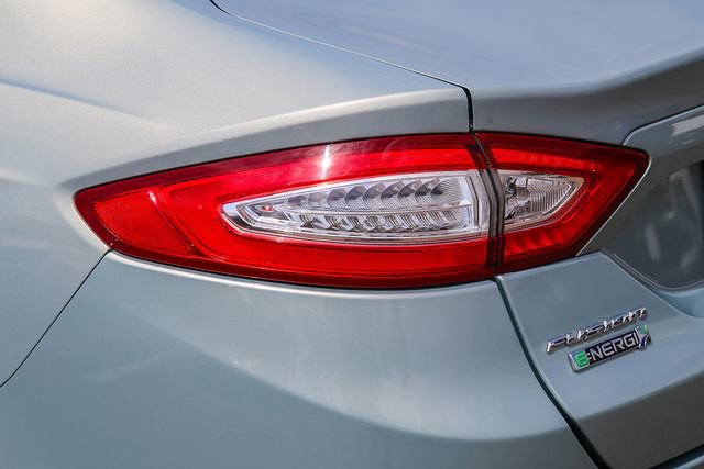 Used 2014 Ford Fusion Energi SE FWD image 10