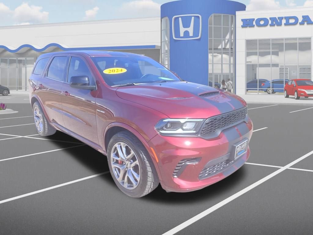 Used 2024 Dodge Durango R/T w/ Tow 'N Go Package image 1