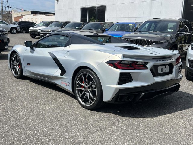 Used 2023 Chevrolet Corvette Stingray Premium Conv w/ 3LT image 6