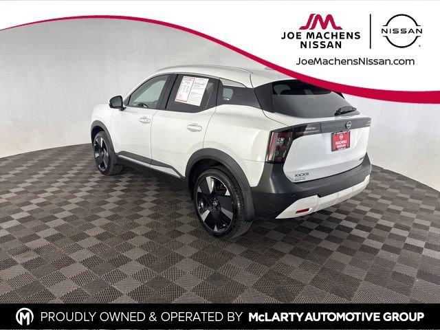 Used 2025 Nissan Kicks SR image 7