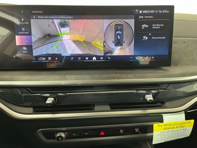 Used 2026 BMW X7 xDrive40i w/ Premium Package image 17