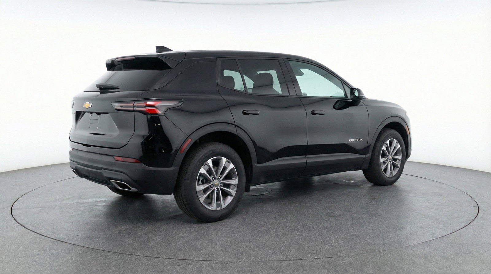 Used 2025 Chevrolet Equinox LT FWD image 9