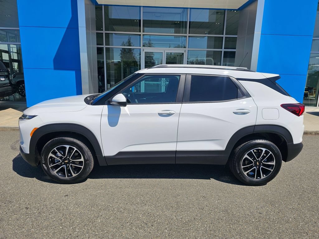New 2026 Chevrolet TrailBlazer LT AWD/4WD image 2
