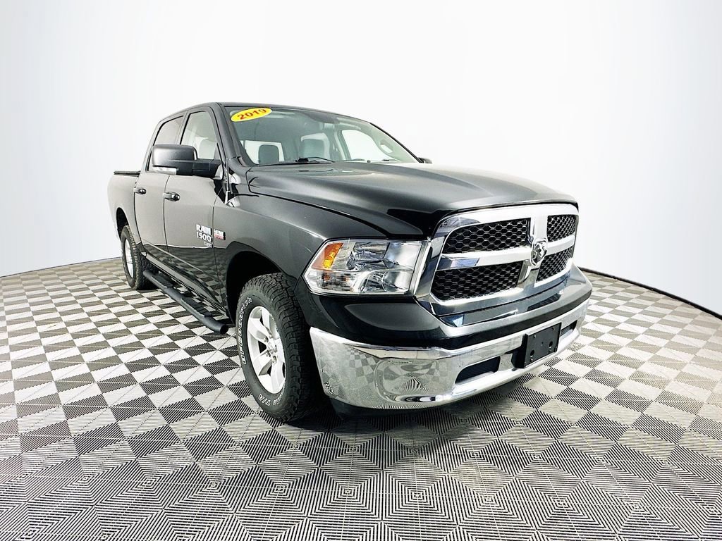 Certified 2019 RAM 1500 Classic SLT w/ Luxury Group image 2