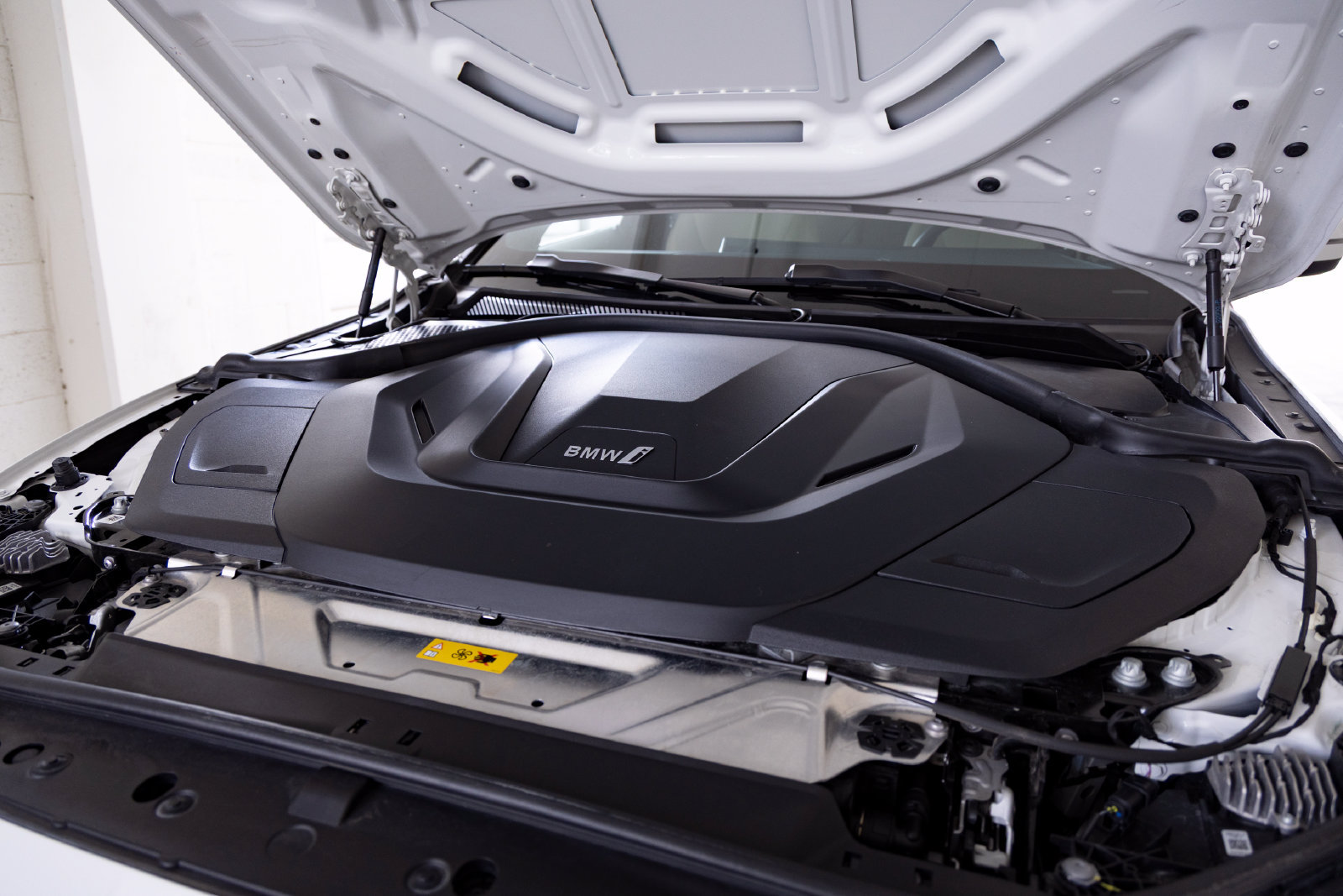 Certified 2023 BMW i4 eDrive40 RWD image 29