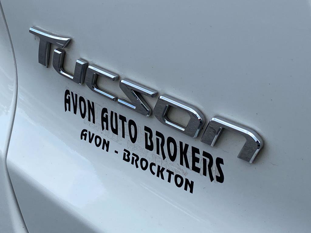 Used 2015 Hyundai Tucson SE image 8