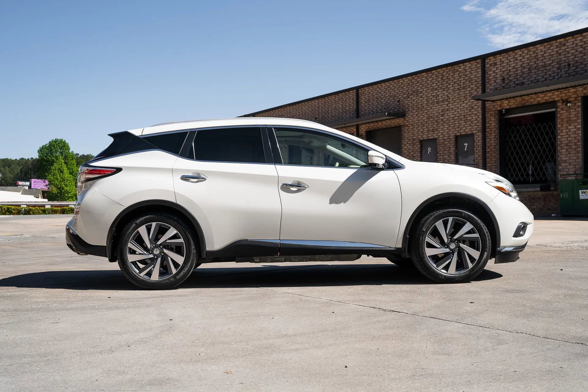Used 2015 Nissan Murano Platinum w/ Platinum Technology Package image 11