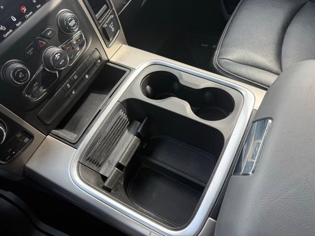 Used 2018 RAM 1500 Classic SLT w/ SLT Plus D￩cor Group AWD/4WD image 27