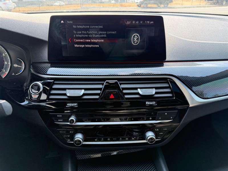 Used 2018 BMW 530i xDrive image 25