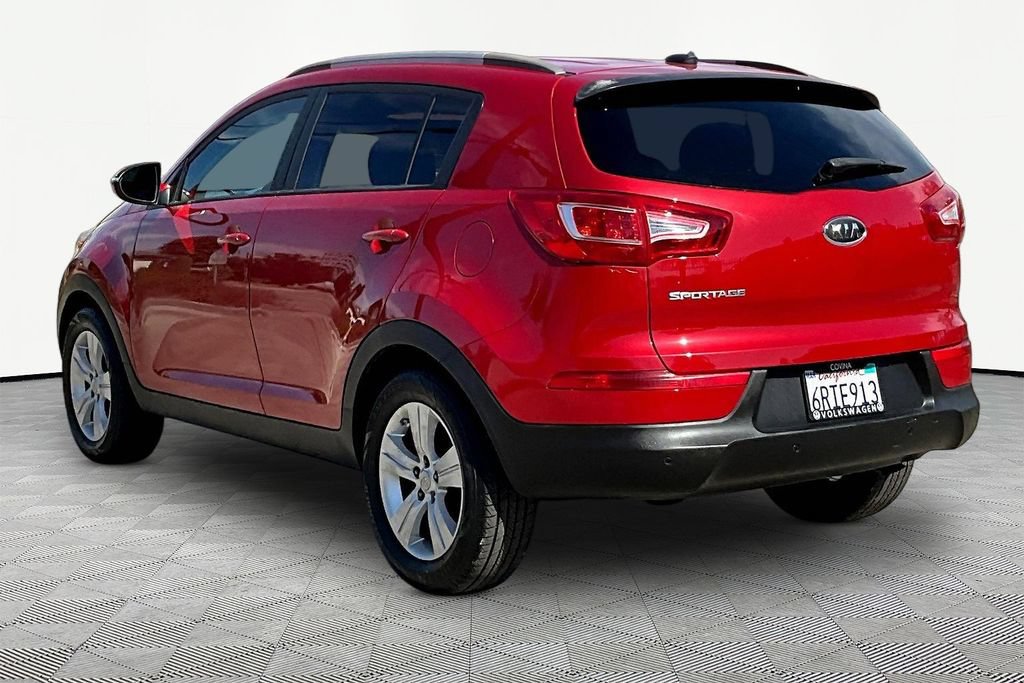 Used 2011 Kia Sportage LX w/ Convenience Pkg FWD image 4