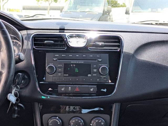 Used 2013 Chrysler 200 Touring w/ Cold Weather Group FWD image 19