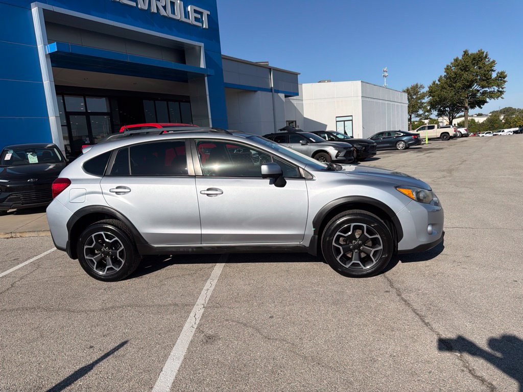 Used 2013 Subaru Crosstrek 2.0i Premium w/ Popular Pkg 1 AWD/4WD image 2
