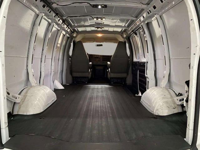 Used 2022 Chevrolet Express 2500 w/ Driver Convenience Package RWD image 69