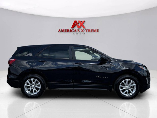 Used 2020 Chevrolet Equinox LS w/ LS Convenience Package image 6