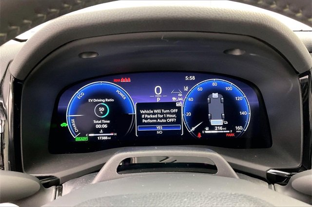 Used 2025 Toyota Camry XLE image 25