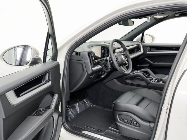 New 2026 Porsche Cayenne image 7