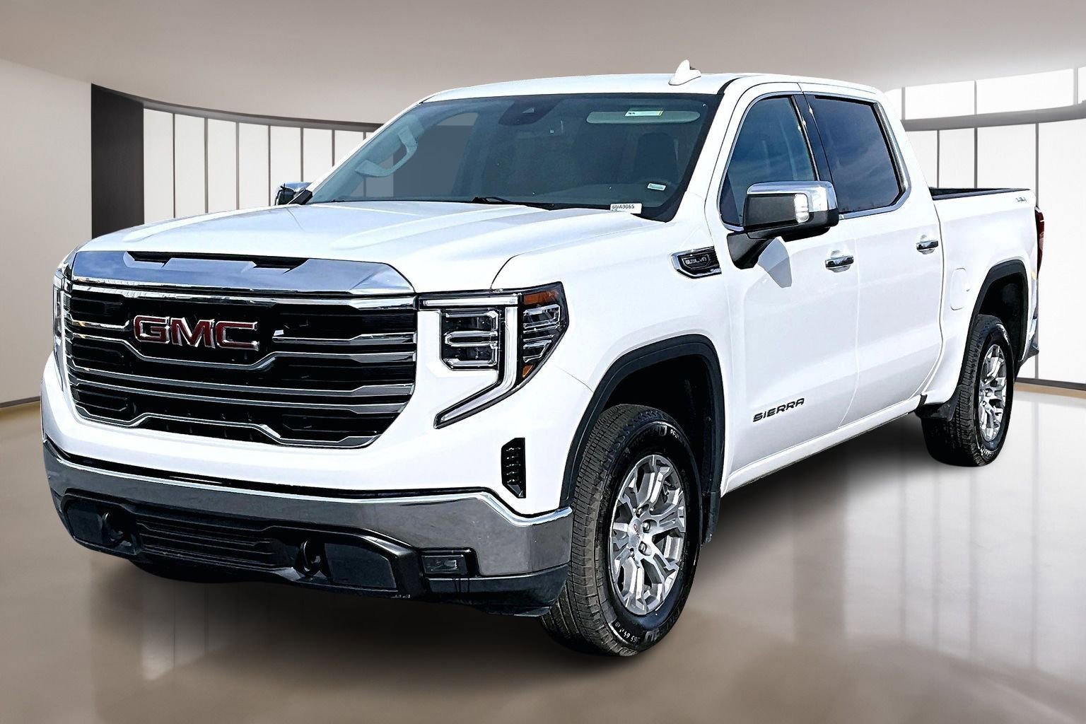 Used 2025 GMC Sierra 1500 SLT image 3