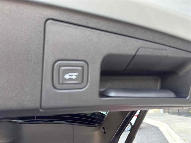 Used 2021 Cadillac XT4 Luxury image 20