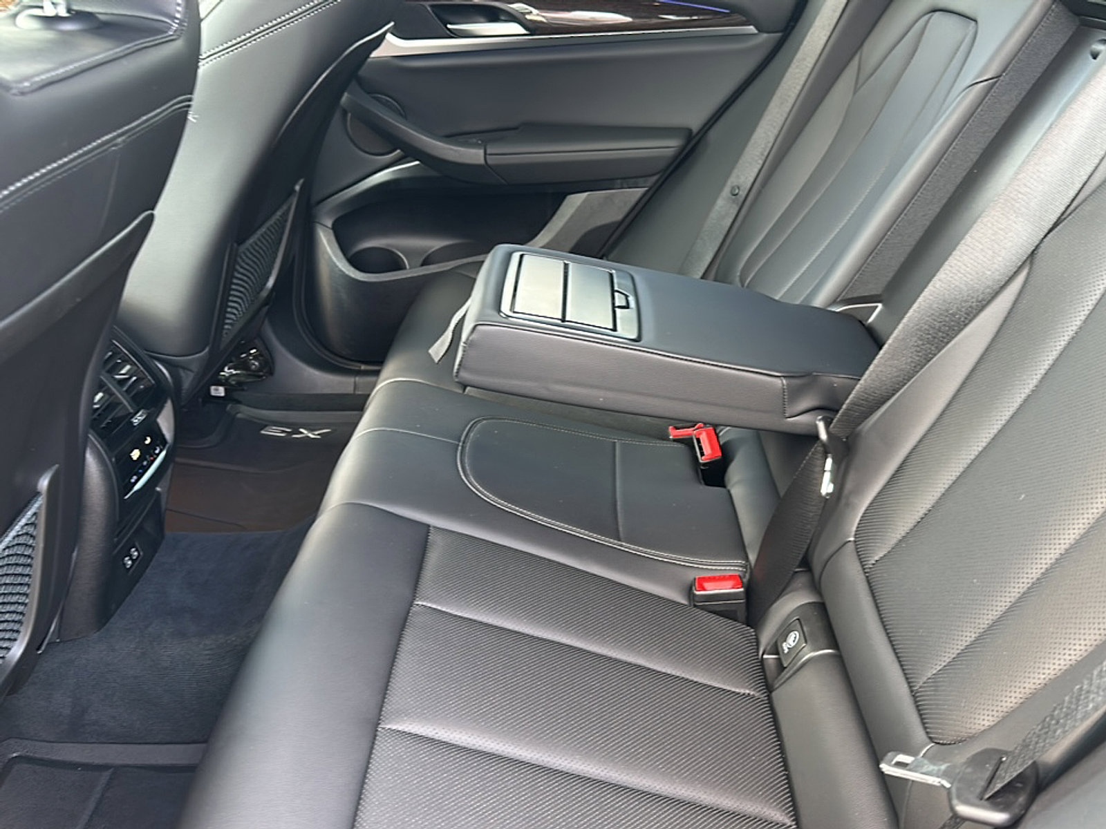 Certified 2023 BMW X3 xDrive30i w/ Premium Package image 18