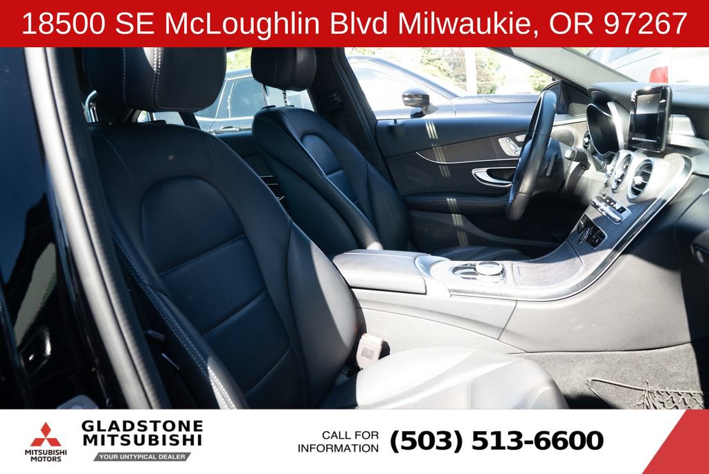 Used 2019 Mercedes-Benz C 300 Sedan image 25