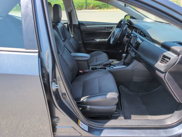 Used 2015 Toyota Corolla S FWD image 10