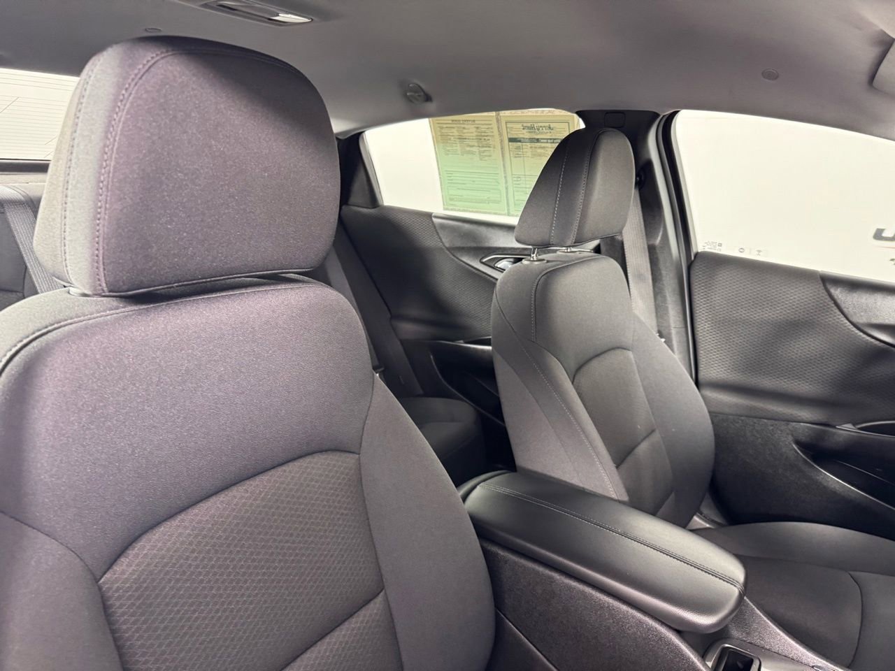 Used 2023 Chevrolet Malibu LT image 32