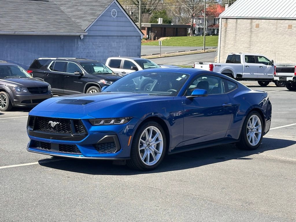 Used 2024 Ford Mustang GT Premium image 2