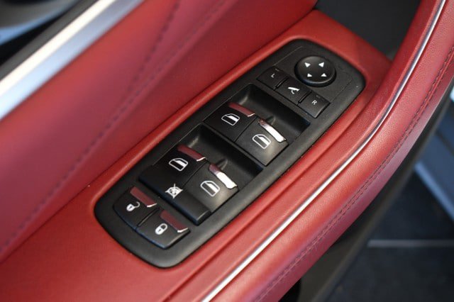 Used 2023 Maserati Levante GT AWD/4WD image 26